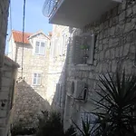 Appartamento Ada Novak *